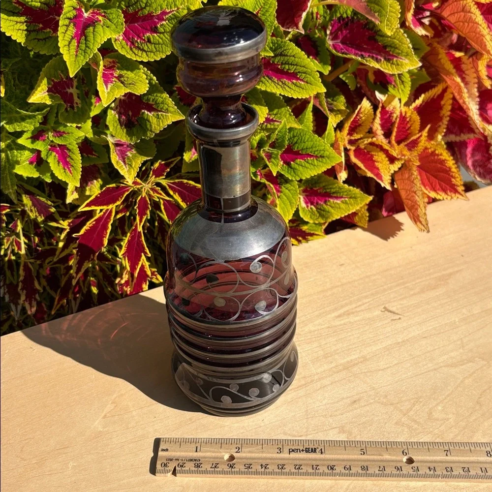 Vtg Venetian Glass Amethyst With Silver Deposit Decanter With 2 Cordial Glasses